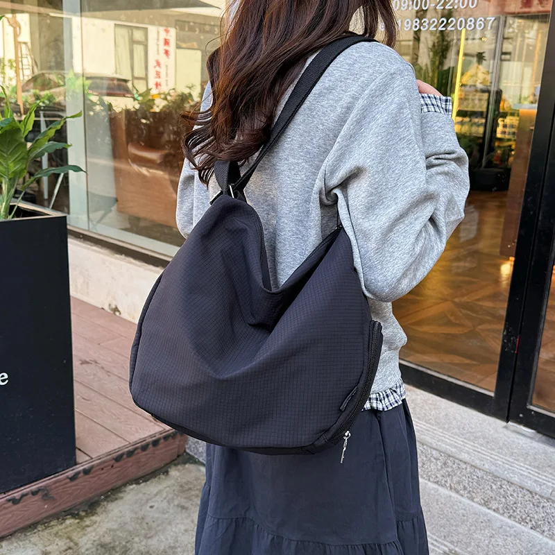 حقيبة ظهر كاجوال متعددة الاستخدامات بلون سادة، حقائب كروس عصرية ذات سعة كبيرة، حقيبة كتف للركاب متعددة الوظائف