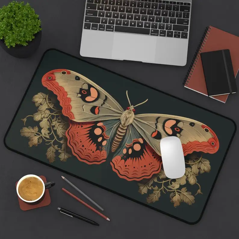 

Clay Moth Pattern Mouse Pad, Non-slip Waterproof Mouse Pad, Office Gaming Desk Decoration Mat, Perfect Gift for Friends.