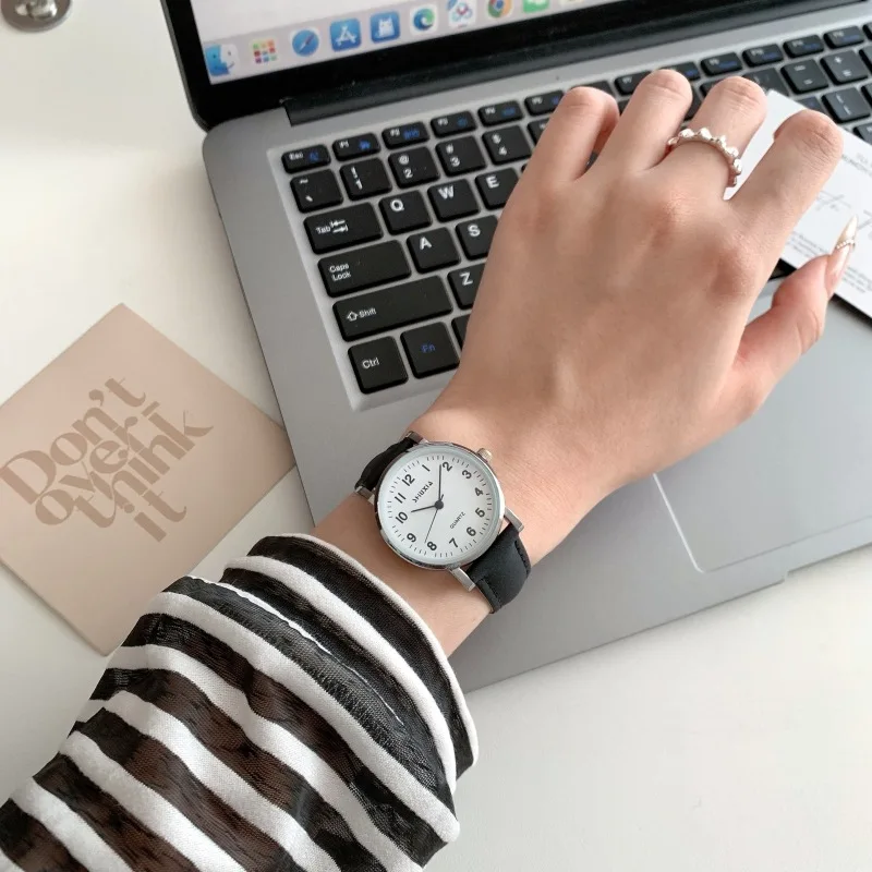 

Женские часы с точным тонким ремешком, нежный винтажный ультра-маленький циферблат, украшение из сплава в академическом стиле, кварцевые часы, аксессуар для одежды