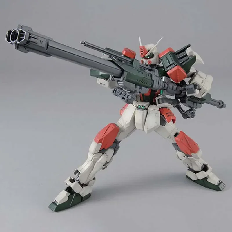 Bandai MG GAT-X103 Buster Mobile Suit Gunpla Action Figure Gundam Model Kit Anime Figure Giocattoli per Ragazzi Regalo per bambini