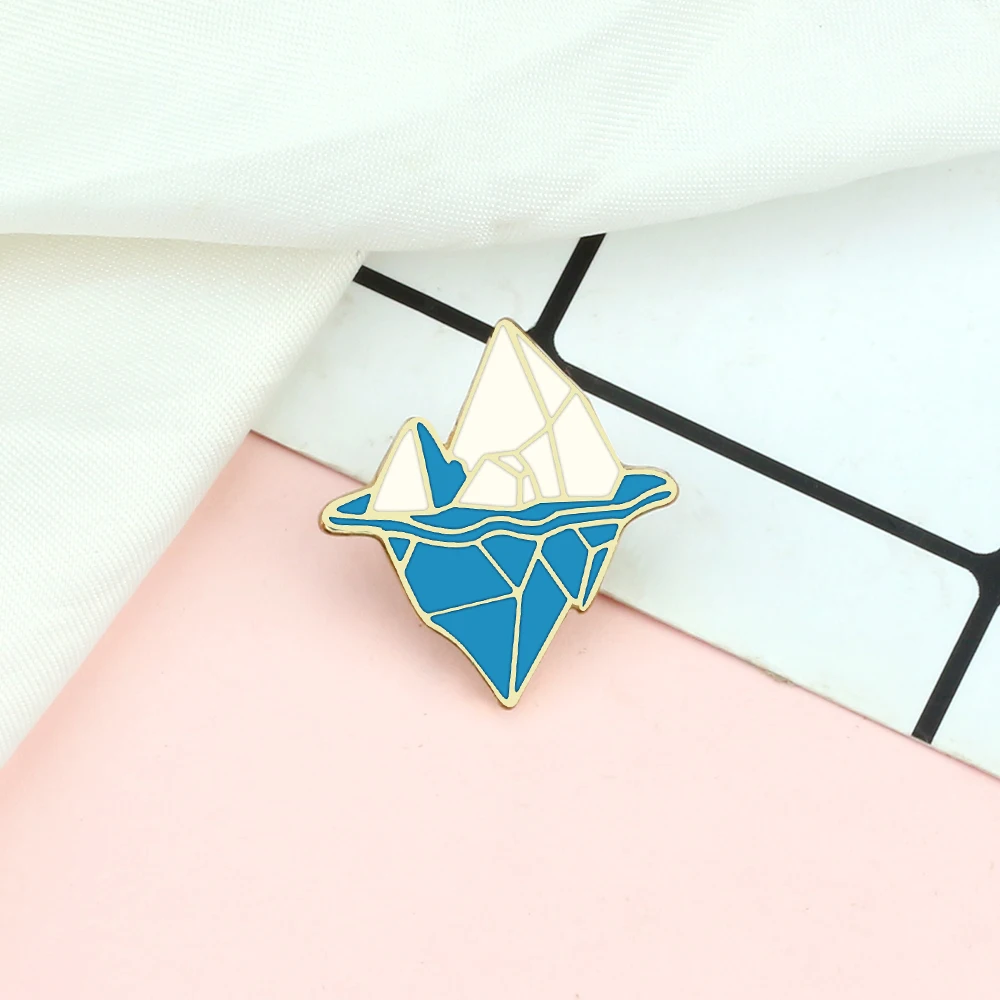 جميل أنتاركتيكا فيض بروش أزرق أبيض الجبال الثلوج المينا دبابيس الملابس على ظهره قبعة شارات اكسسوارات هدايا للأصدقاء