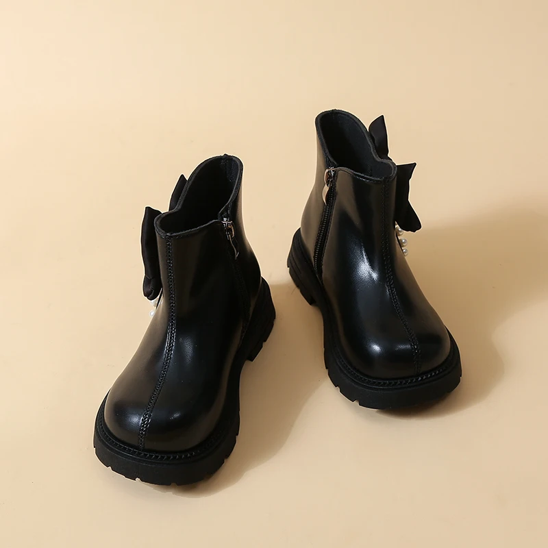 2026 Mädchen-Stiefeletten aus kombinierten Stoffen mit seitlichem Reißverschluss und Schnallendekor, rutschfester, dicker Sohle, kurze Stiefel für den täglichen Gebrauch im Herbst – Detail 9