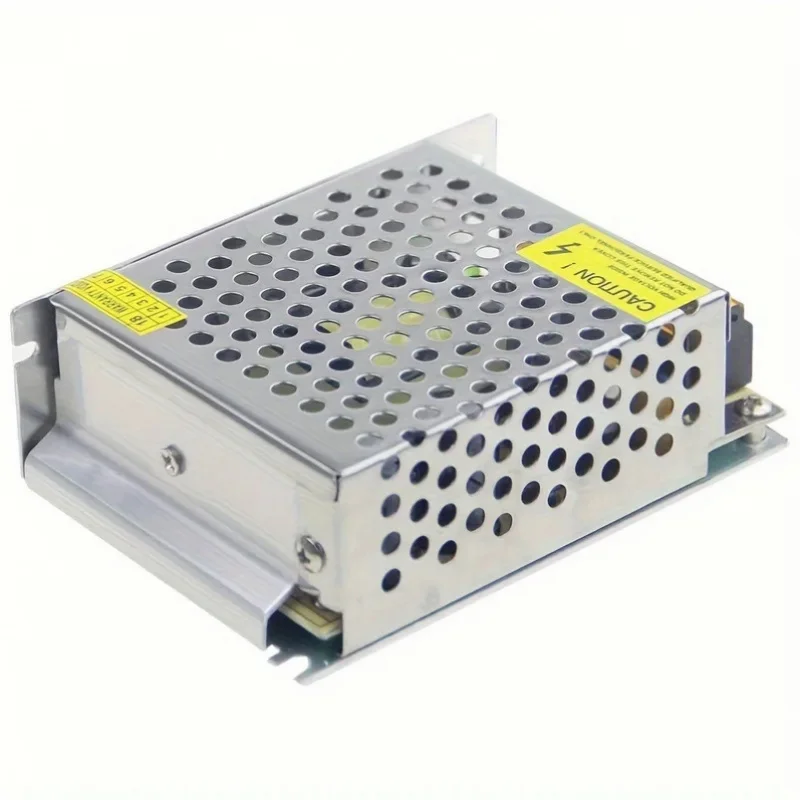 Immagine 5: Alimentatore Convertitore di tensione CA/CC 12V 5A Alimentatore con interruttore regolato universale per CCTV LED