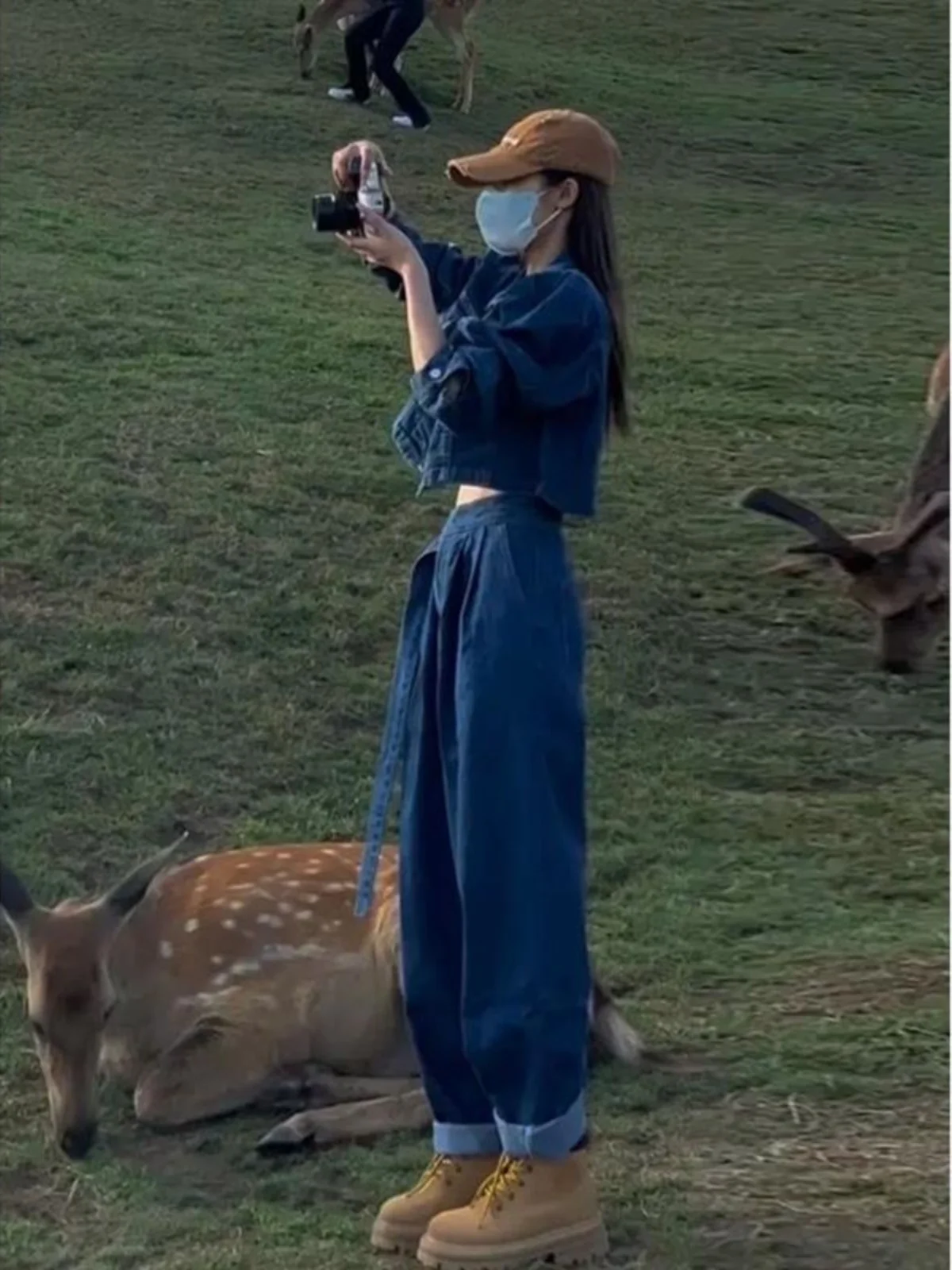 

Spring 2025 New Women's Fashion Short Bubble Sleeve Jacket And Harlan Denim Pants Set Polyester Fiber Collar Two-Piece Set