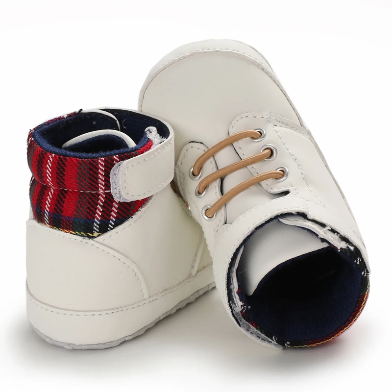 Weiße Tauf-Babyschuhe für Jungen und Mädchen, weichsohlige Baptismusschuhe, Sneakers für Neugeborene, Tauf-Lauflernschuhe – Detail 4