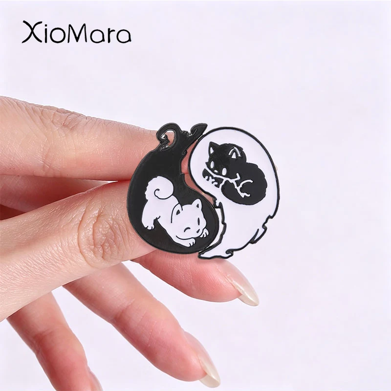 Cute Cartoon Black White Kitty Badge Yin Yang Cat Enamel Pins Fashion Lapel Brooches Backpack Clothes Jewelry Gift for Friends