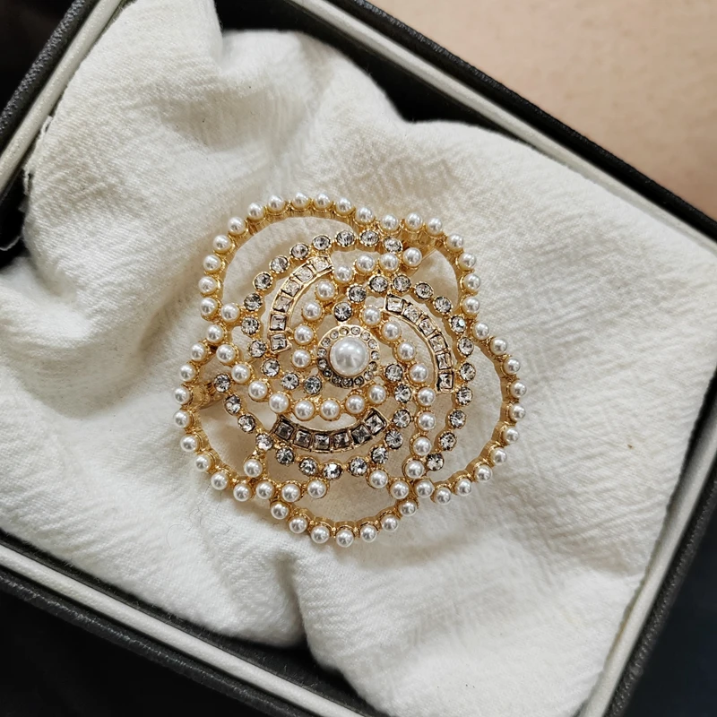 Big Imitation  Pearl Camellia Flower Crystal  Brooch  Jewelry For Women