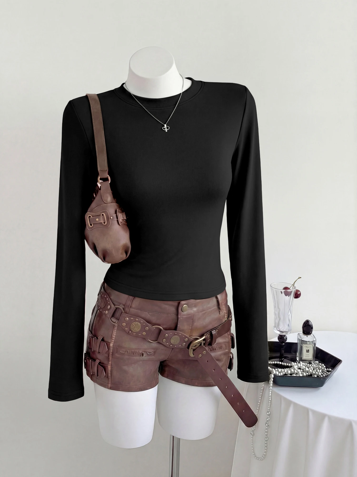 Damen Einfarbiges Rundhals-Langarm-Crop-T-Shirt, Eng Anliegendes Kurzes Oberteil, Lässige Alltagskleidung, Basic-Layering, Streetwear-Bluse – Detail 9