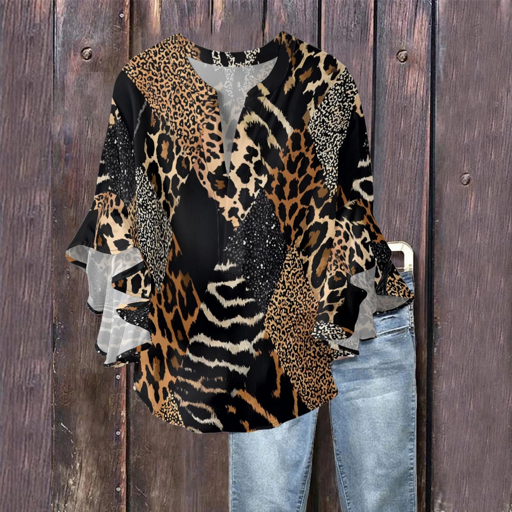 

Chic Animal Print Women's Blouse with V-Neck & Ruffled Sleeves Stylish Bubble Wrinkle Fabric Shirt for Casual Outfit Date Night