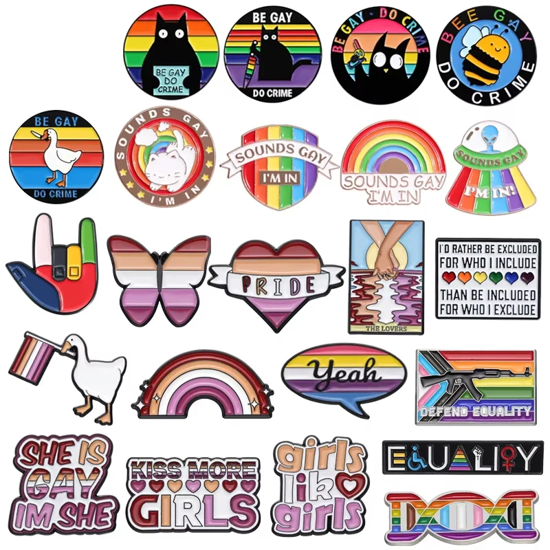 Wholesale LGBT Animal Enamel Pins Bisexual Gay Pride Month Brooches Rainbow Cartoon Lapel Badge Accessories Gift for Friends
