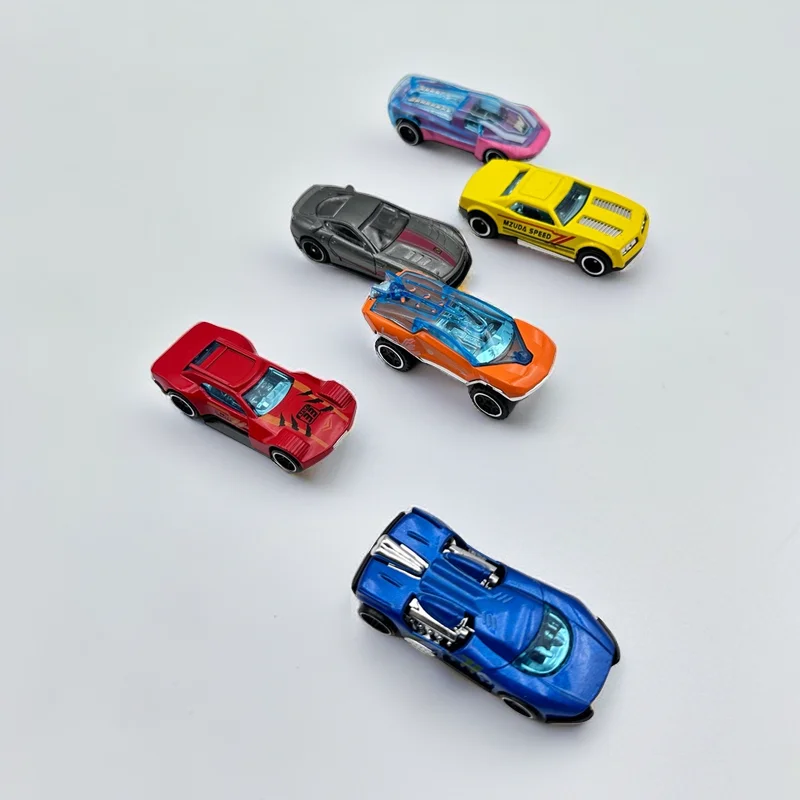 3pcs Random 7.5cm Simulation Model Children Alloy Car Sports Car Collection Toys