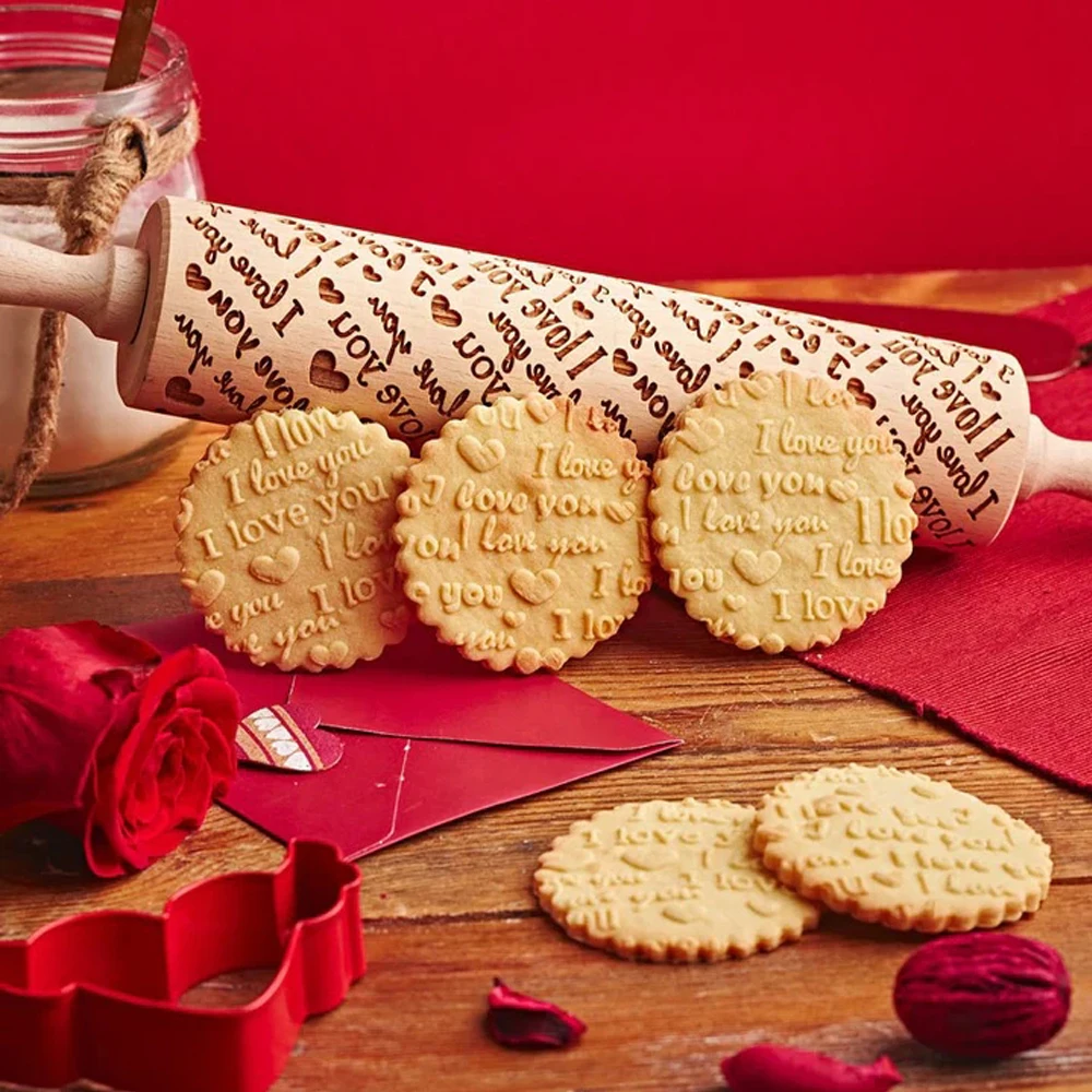 1pcs Deep Engraved Wooden Love Heart pattern Valentine's Day Embossed Rolling Pin for Baking 3D Baking Cookies Mold Tools