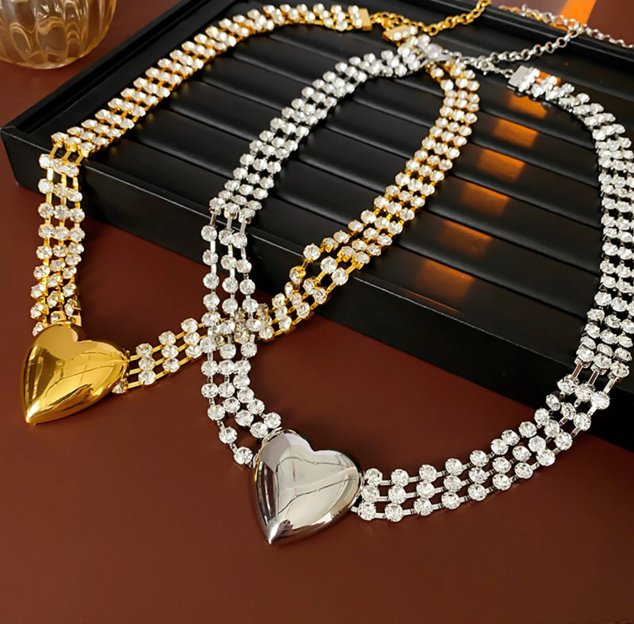 

107.5 * 4cm multi-layer metal heart waist chain fashionable and versatile exaggerated necklace luxurious high-end feeling belt