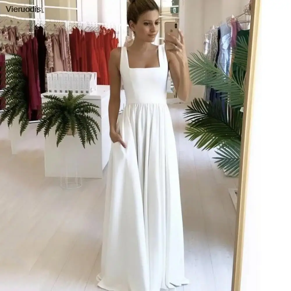 

Black / White Elastic Satin A Line Prom Dress Square Neckline Backless Evening Dress With Pockets Vestido De Noche