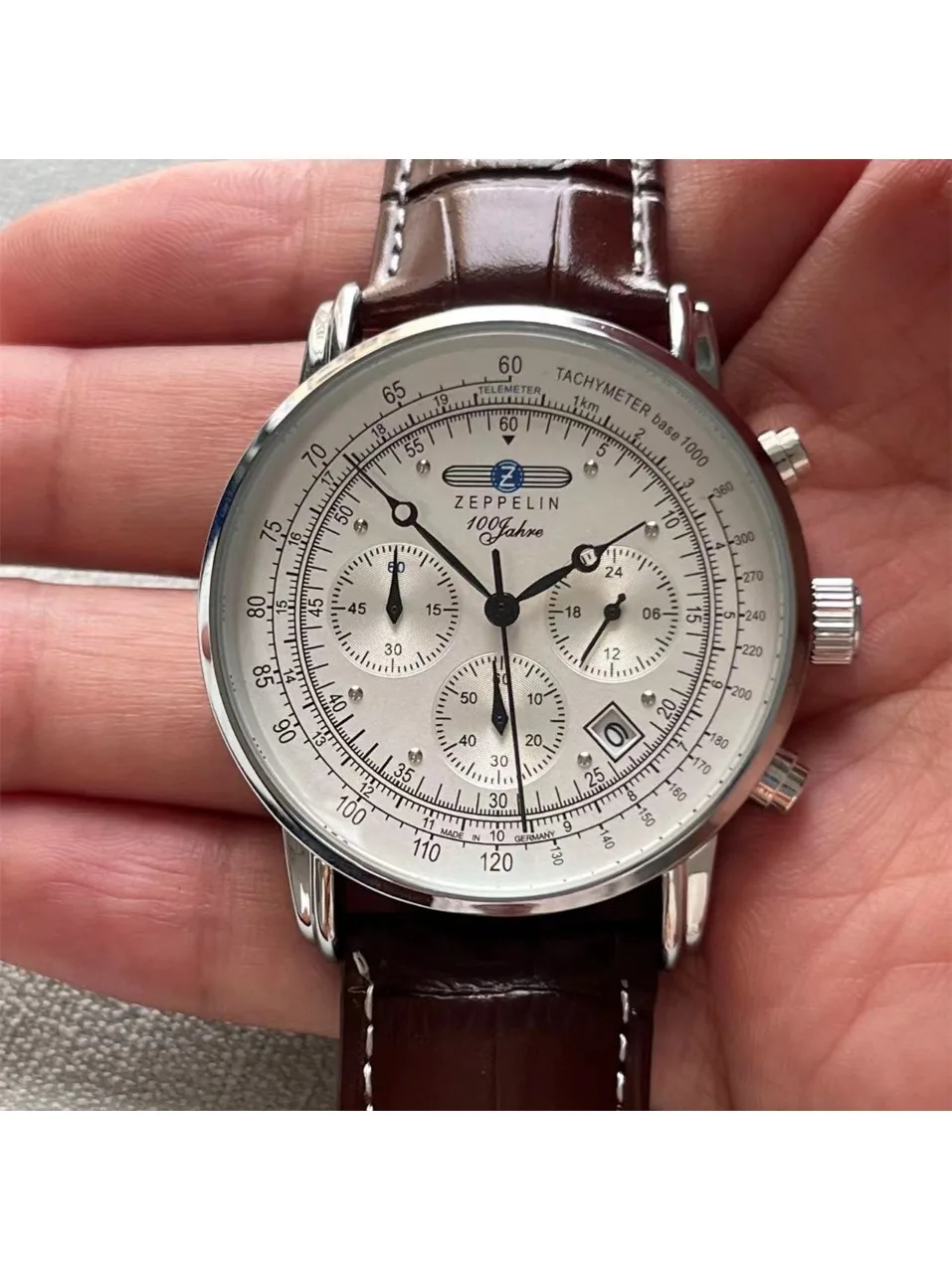 Zeppelin Retro Herrenuhr mit Mesh-Armband, Drei-Zeiger-Präzisionsuhr, Paar-Uhr, Schlichte Casual-Uhr, Geschenk, Dating- und Business-Uhr