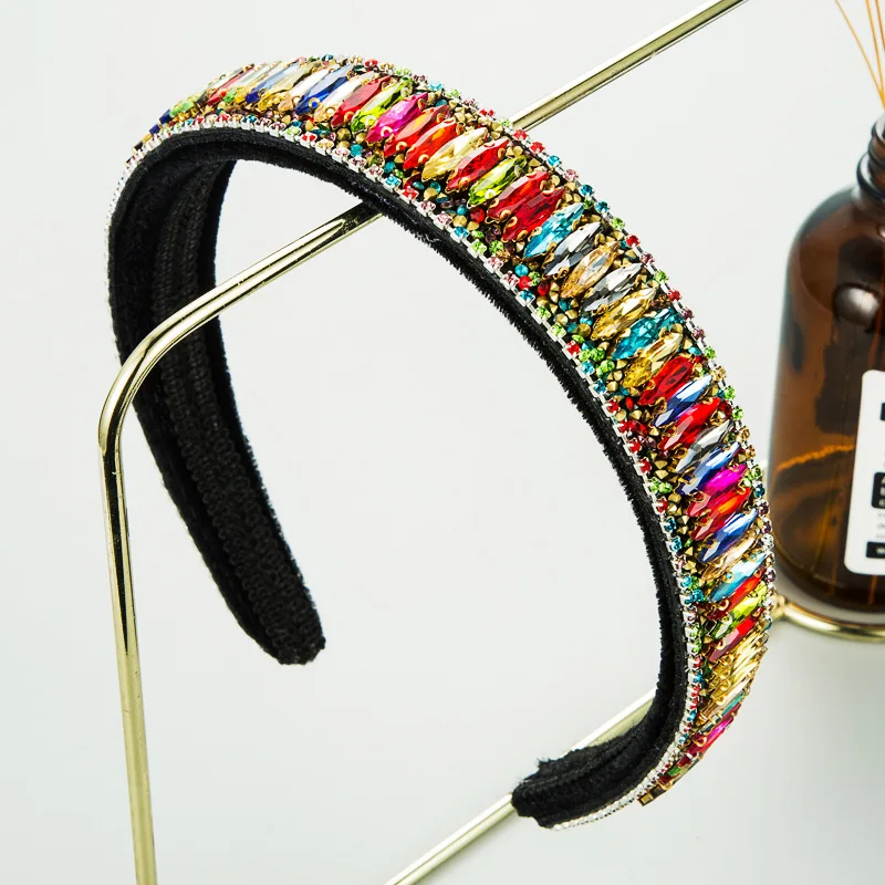 

Retro flannel inlaid glass diamond colored full diamond headband women's non-slip versatile catwalk small fragrant hair accessor