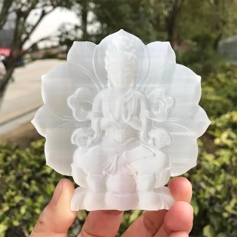 9.5cm Natural Selenite Buddha Guanyin Crystal Carving Buddhist Healing Energy Stone Crafts Decorative Gift Home Decoration 1pcs