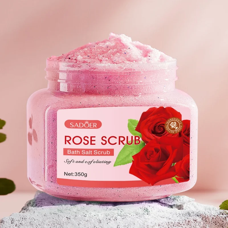 350g Rose Scrub, Rich in Walnut Shell Powder, Rose Extract and Other Skin Care Ingredients, with Gentle and Fine Exfoliating Particles That Deeply Cleanse the Skin, Remove Impurities, Physically Exfoliate, and Leave Skin Feeling Fresh and Clear. It Can Be Used on Various Parts of the Body, Suitable for All Types of Female Skin, and Is Formulated Specifically for Women