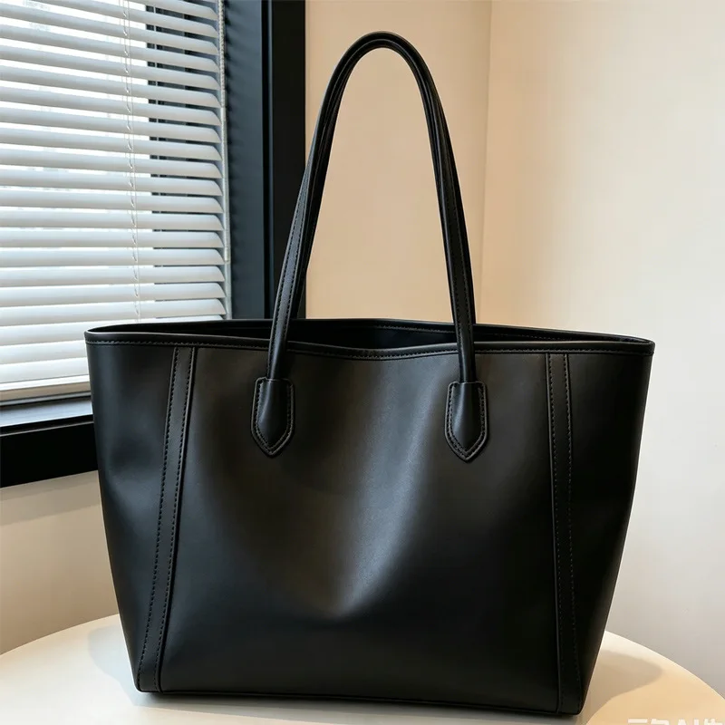 2026 Neue Retro Damen Handtasche Große Kapazität Modische Vielseitige Schultertasche Koreanische Version Einfarbige Business-Tasche – Detail 6