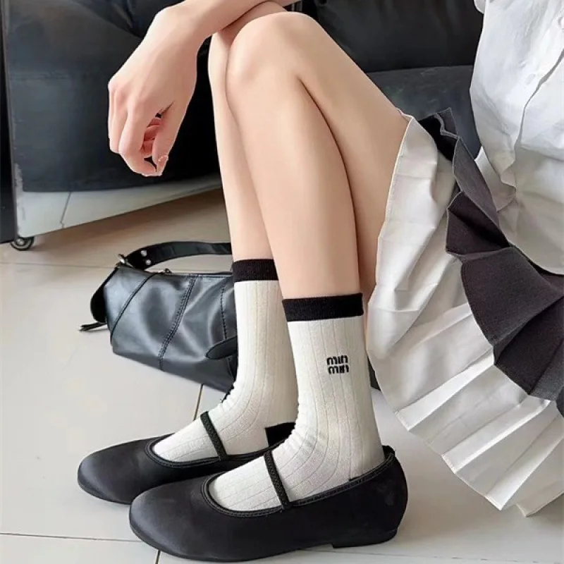 Trendy Embroidery Letter Cotton Socks Jk Women\'s Black and White Splicing Medium Tube Socks Simple Stacking Socks Breathable