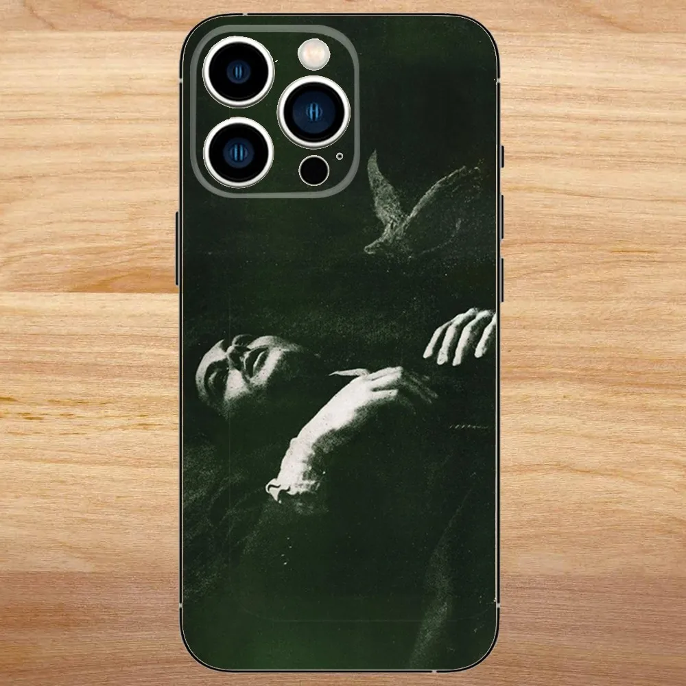 The Queen Is Dead The S-Smiths Phone Case For iPhone15,14,13,12,11,Pro,Max,Plus,Mini,X,XS,XR,8,7,6,S,Plus,SE Soft Black Case