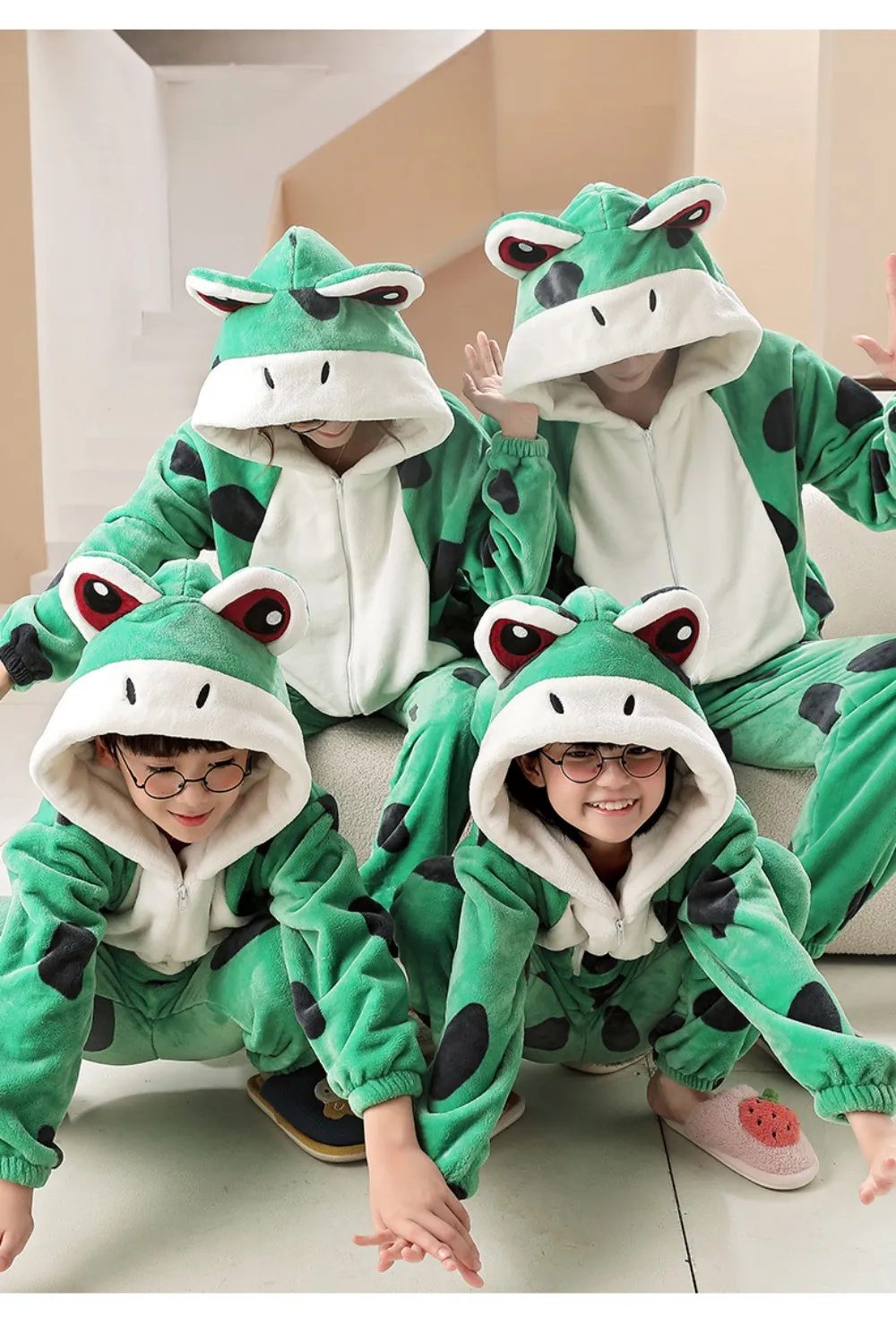 Unisex Adult Kids Halloween Costume Christmas Cosplay Two-Piece Pajamas For Women Men Boy Girl Frog Animal Party Suit Sleepwear 3