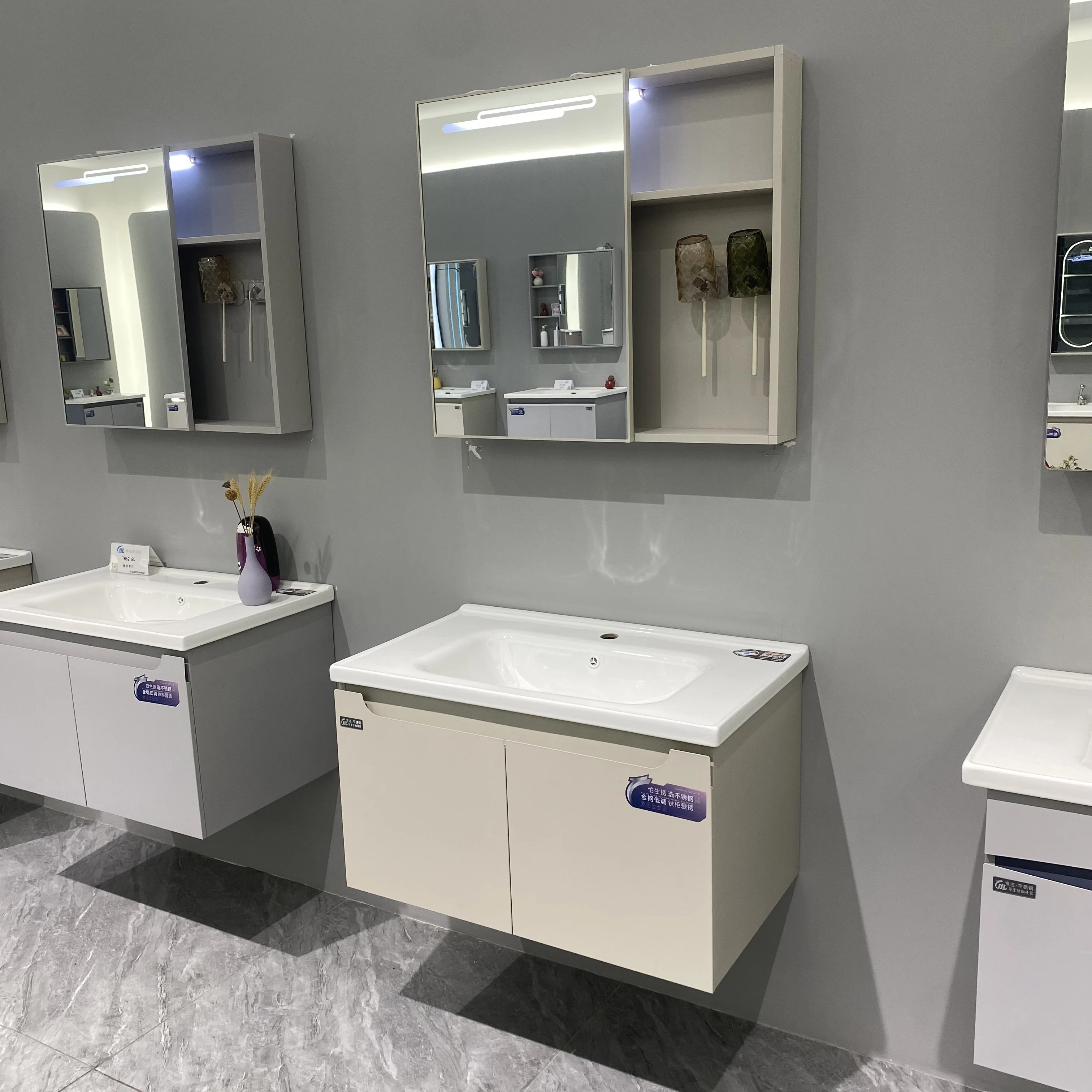 High-Quality Factory-Direct Stainless Steel Waterproof Wall-Mounted Modern Bathroom Cabinet With Smart Mirror Cabinet