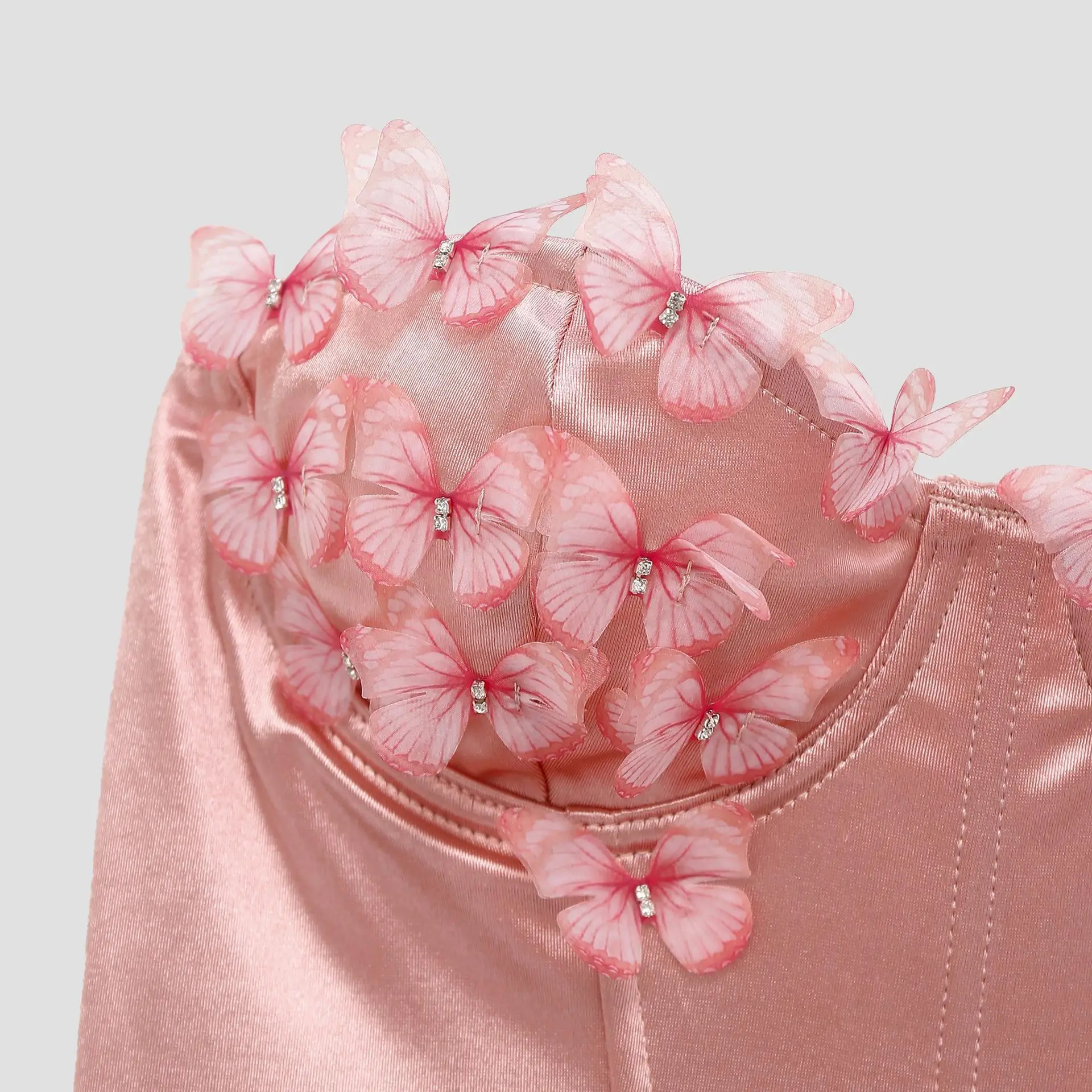 고급스러운 나비 무늬 스파이시 걸 피쉬본 다이아몬드 패턴 밴도 크롭탑 숏 길이 트리아세테이트 섬유 2025 가을 패션