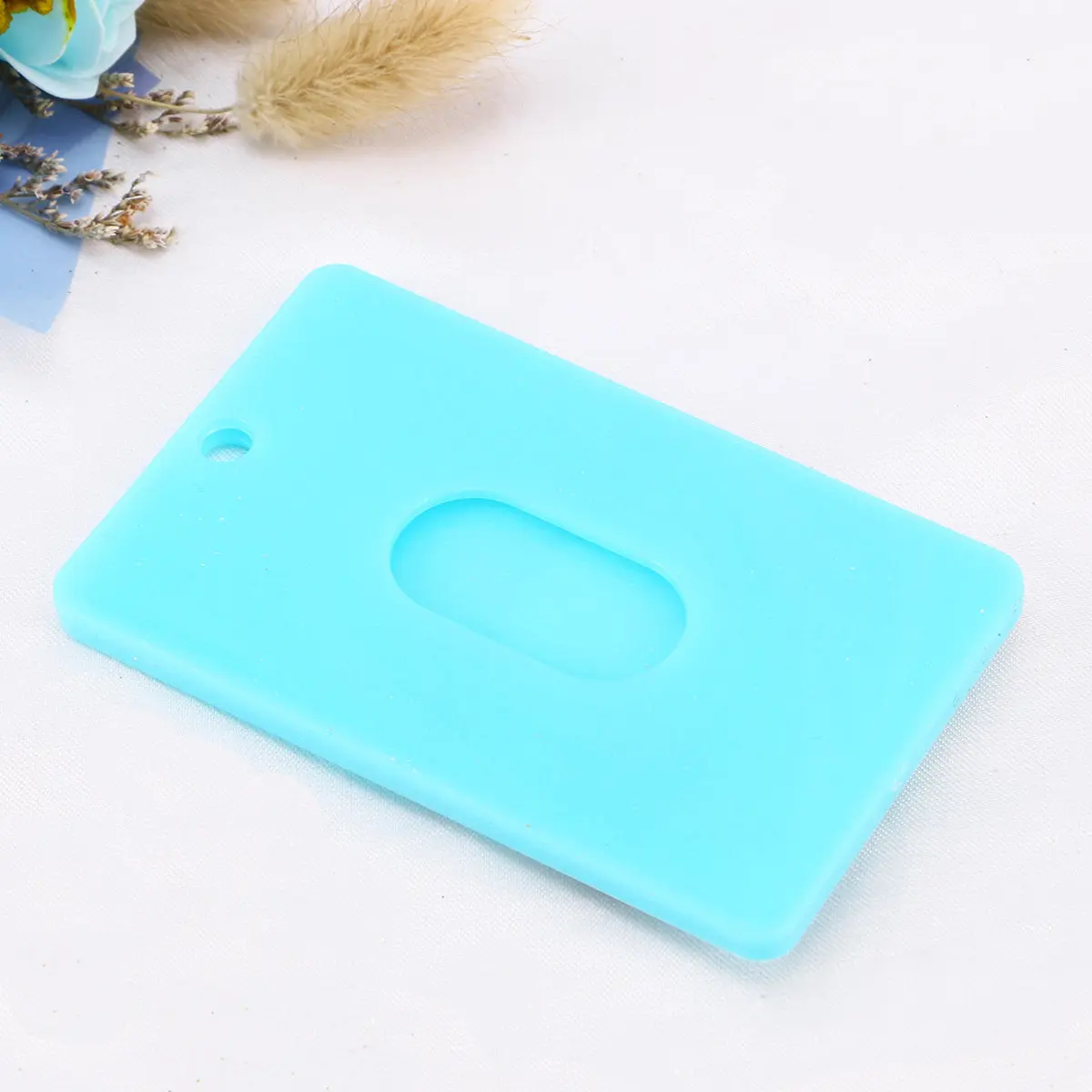 

Premium PVC Lightweight Portable Cartoon Bus Holder Keychain for Id Credit Cards Bus Subway Passes with Lanyard Key