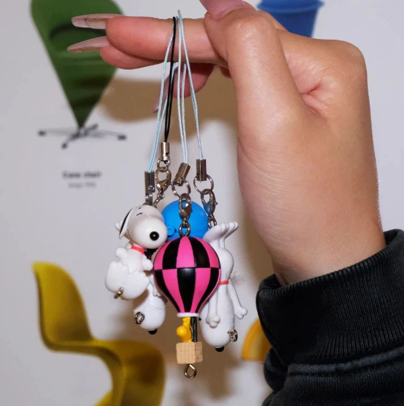 

В наличии: Костюм собаки-персонажа аниме, фигурка-сюрприз (блендбокс), подвеска-пилот, детская игрушка, праздничный подарок для фанатов, сувенир