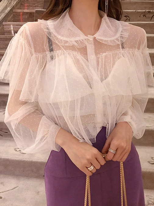 

Нежный сексуальный комплект: кружевной топ на бретельках и полупрозрачная юбка. Новинка весенней коллекции Dongda Gate: дышащий, легкий, с длинными рукавами.