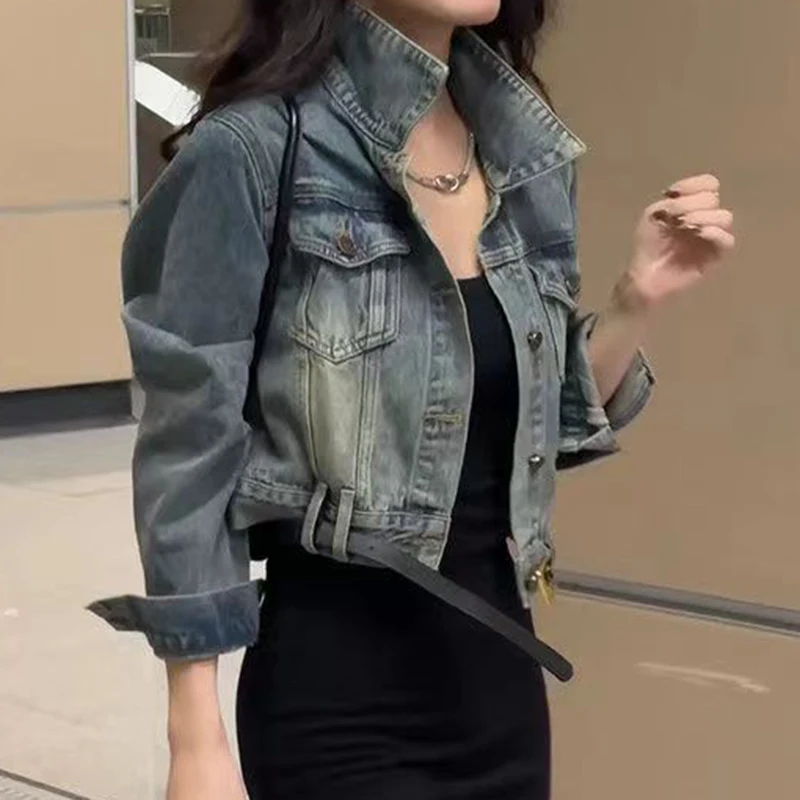 Retro distressed washed denim jacket, women's autumn new fashionable and unique loose fitting short jacket top