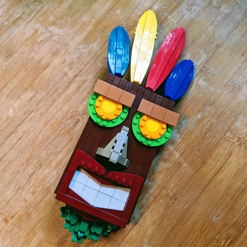 252 pezzi MOC a grandezza naturale Aku-Aku Mask Building Blocks Giocattolo regalo di Natale per sviluppare pazienza e concentrazione