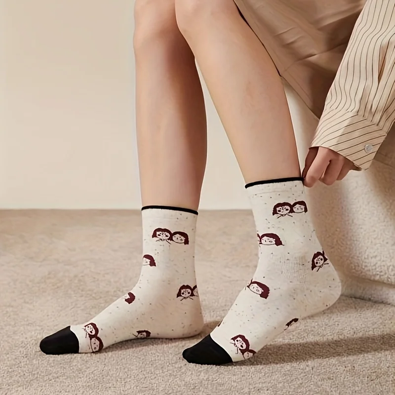 5 Pairs Mixed Color Autumn Winter Cartoon Character Mid-Calf Socks for Women Cute Little Head Image College Style Ladies Socks