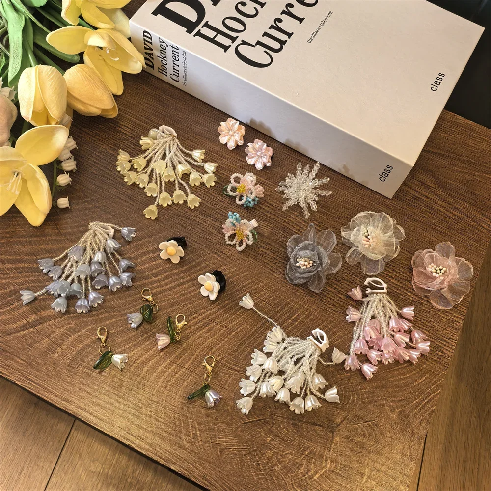 

DIY Shoe Laces Charms for Sneakers Lily of The Valley Decorations Camellia Pearl Flower Shoe Charm Buckle Shoes Accessories 1Pcs