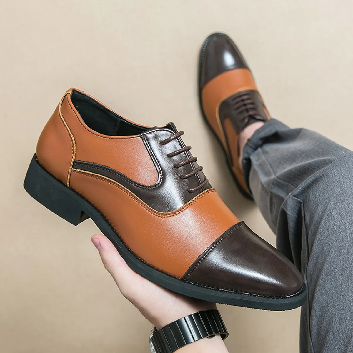 New Fashion Elegant Man Dress Shoes Big Size 46 Pointed Toe Oxfords Shoes for Men Leather Business Shoes Men Zapatos De Vestir