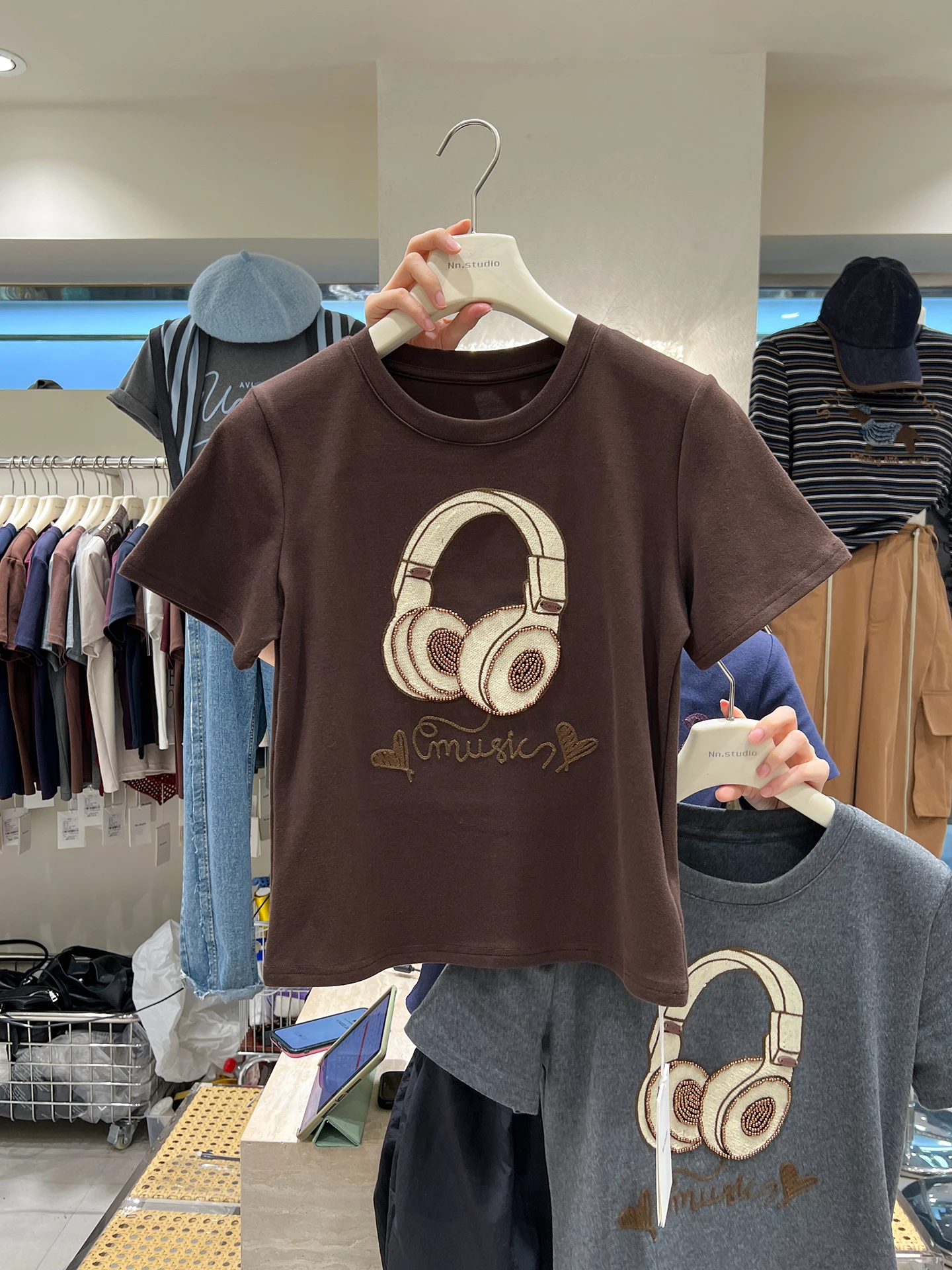 Brushed Short Sleeves T-shirt Thick Style Autumn Winter Beaded Earphone Pattern Slim Fit Flattering Hot Girl Short Top Tshirts