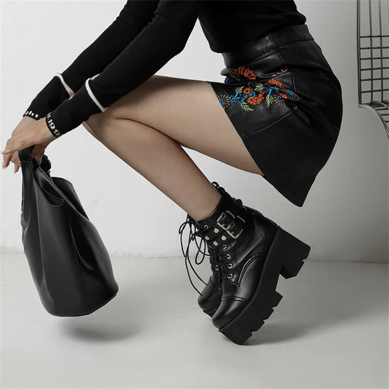 YMECHIC 2025 الخريف منصة سميكة القوطية حذاء من الجلد سيدة مشبك حزام عالية الكعب بوتاس الشرير الشارع دراجة نارية أحذية للنساء #1