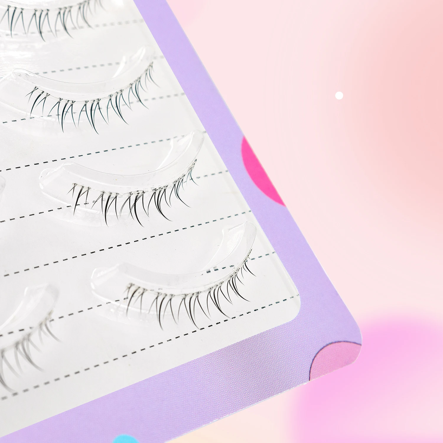 5 Pairs of Transparent False Eyelashes with Natural Flame Effect Under the Lower Lashes are Suitable for Beginners