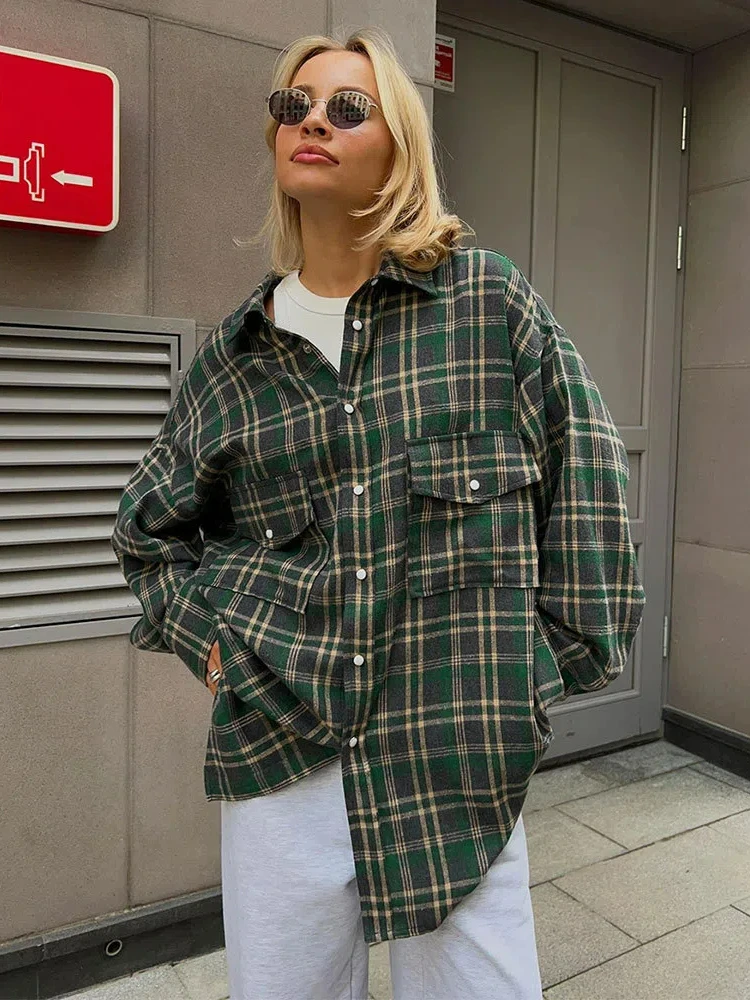 Women Vintage Plaid Loose Blouse Autumn Female Casual Pocket Button Up Long Sleeve Shirt Street Wear 2024 Fall Brown Yuqung