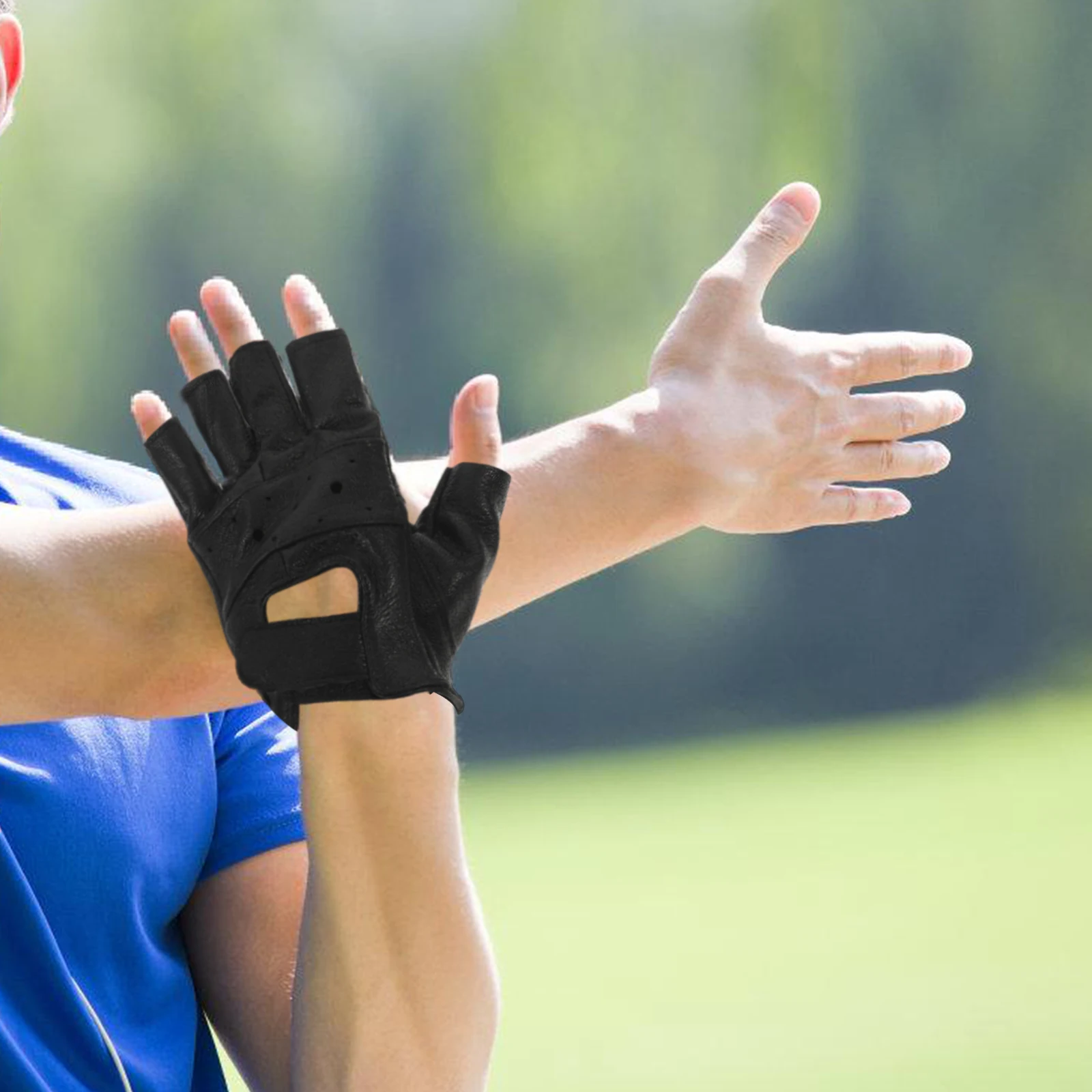 

1 Pair Gym Gloves Half-Finger Cycling Fitness Anti-Slip Outdoor Sports Workout Men Women Breathable Weight Lifting Lifting