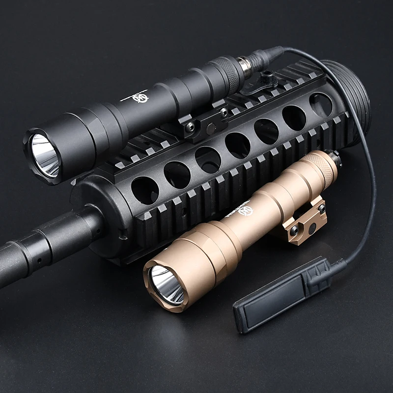 Imagem -03 - Airsoft Lanterna Poderosa Scout Light Tático Led Rifle Arma de Luz Fit 20 mm Rail Hunting 600 Lumen Surefir-m600 M600u