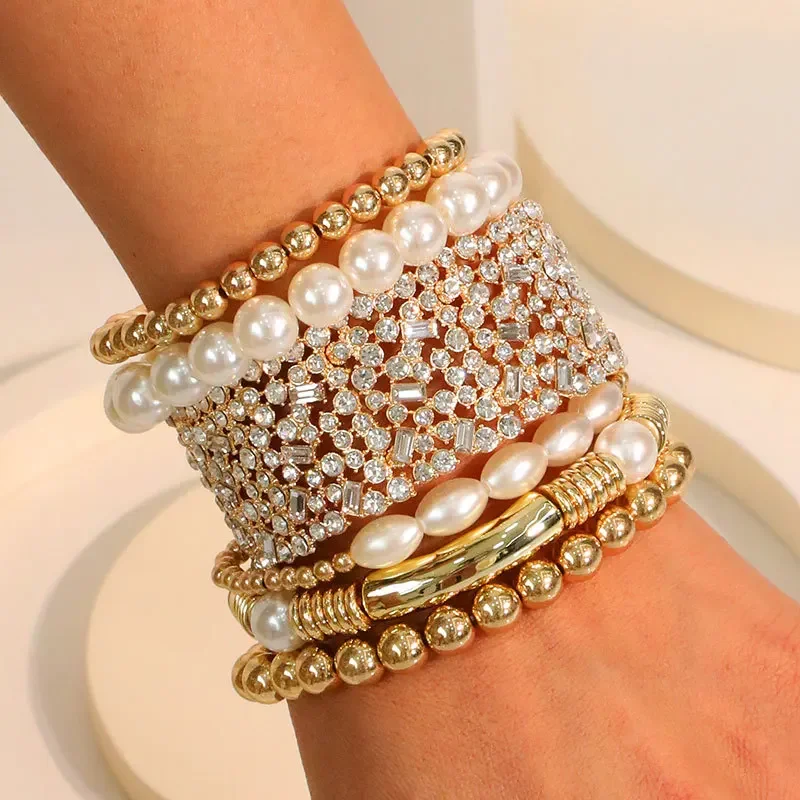 

6pcs Set Pearl Women's Bracelet Gold Inlaid Diamond Bangles Girls Elegant and Fashionable Attend A Party Jewelry Accessories