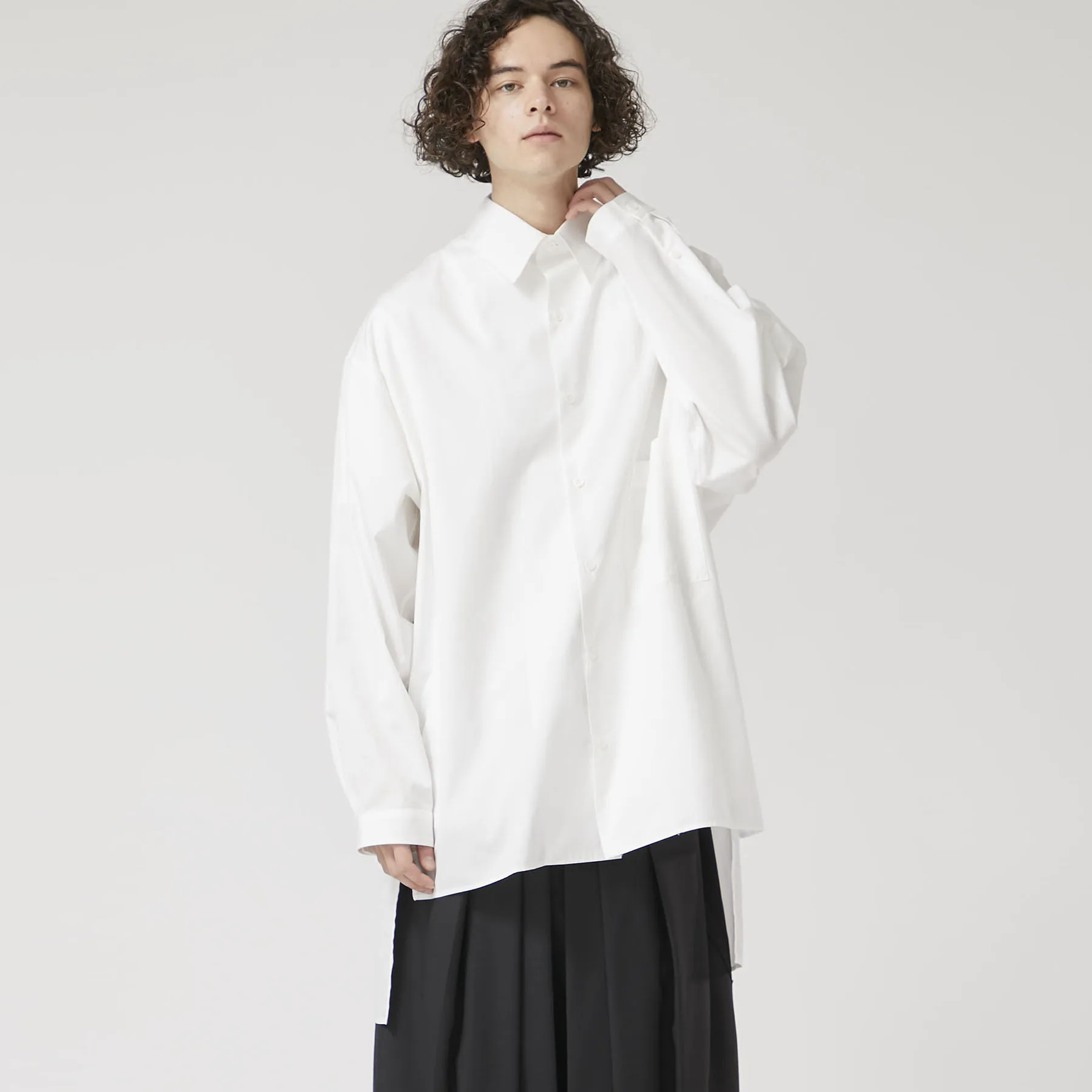 

YOJI OOAK COTTON original design SHIRT front long back short employee uniform black and white shirt men and women pure cotton