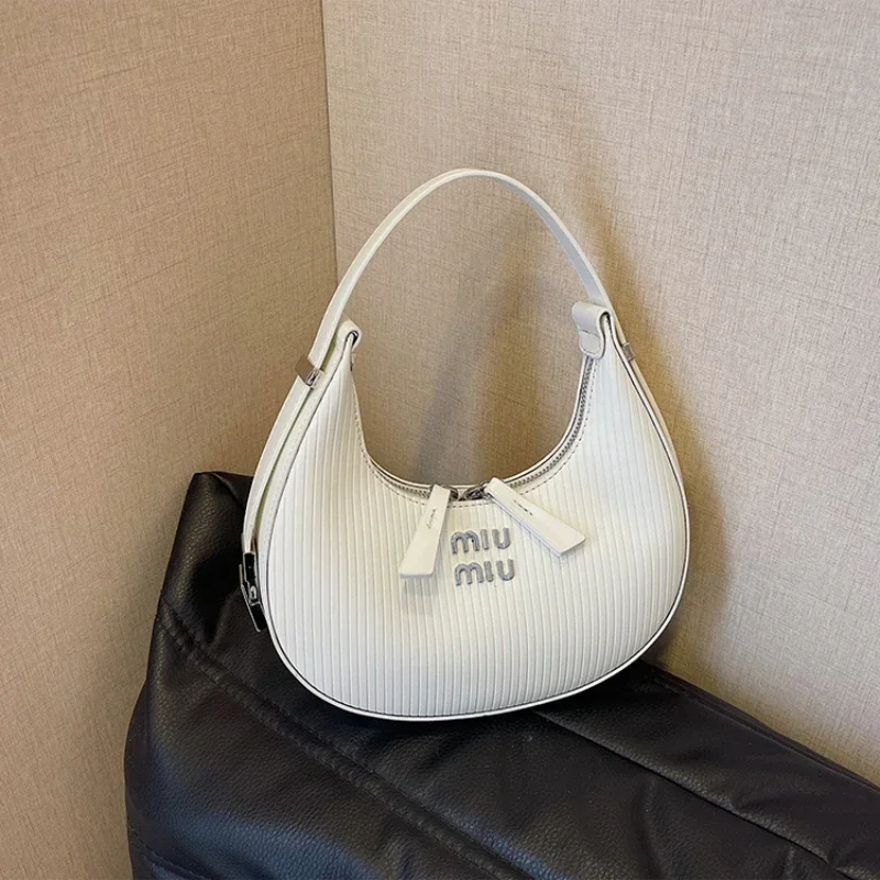 

Classic Crossbody Bag For Women In Premium Leather Handbags Luxury Brand By Famous Designer Elegant And Trendy