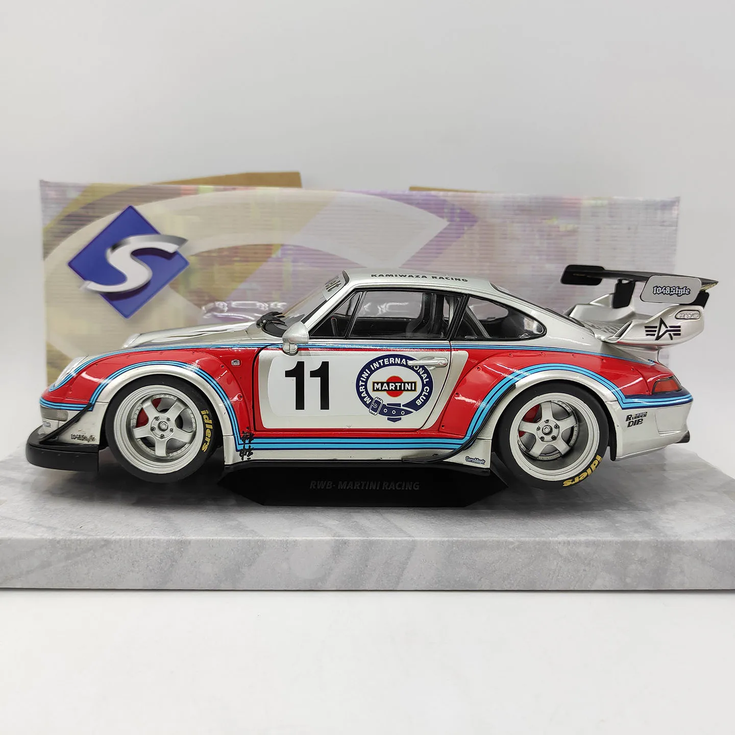 Diecast SOLIDO S 1:18 Scale RWB KAMIWAZA RACING 2020 #11 Alloy Car Model view 2