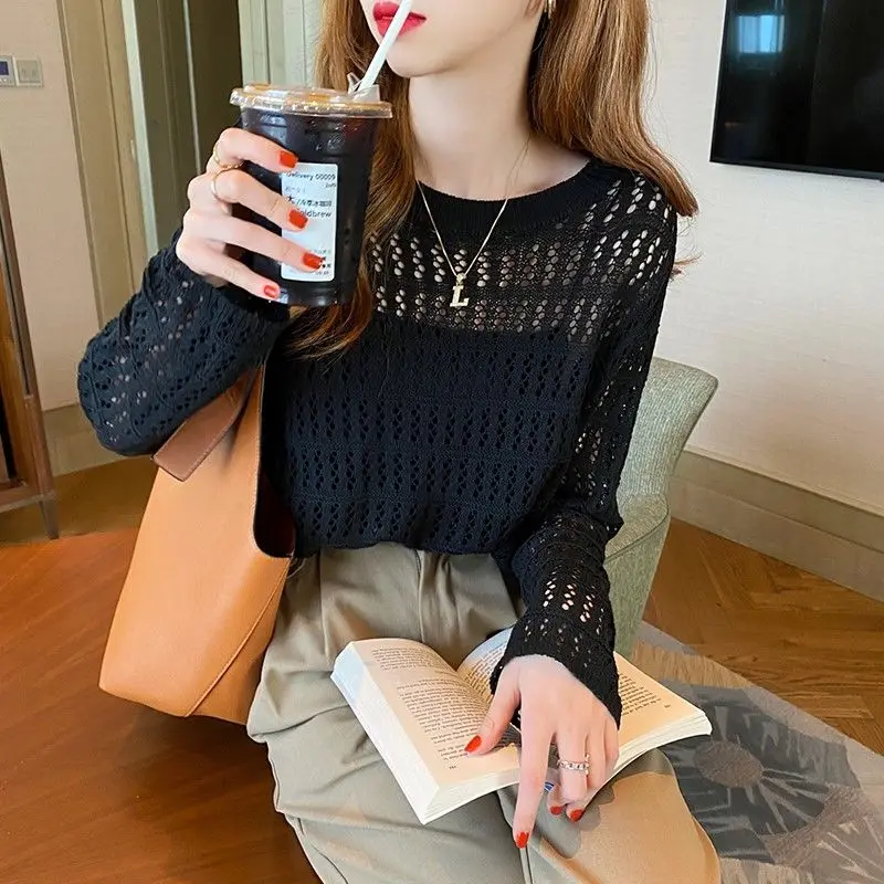 Ladies Fashion Mesh Hollowed Out See-through Pullover Sweater Tshirts Women Sexy Tops Female Girl Casual Knitted T-shirt Vy1613