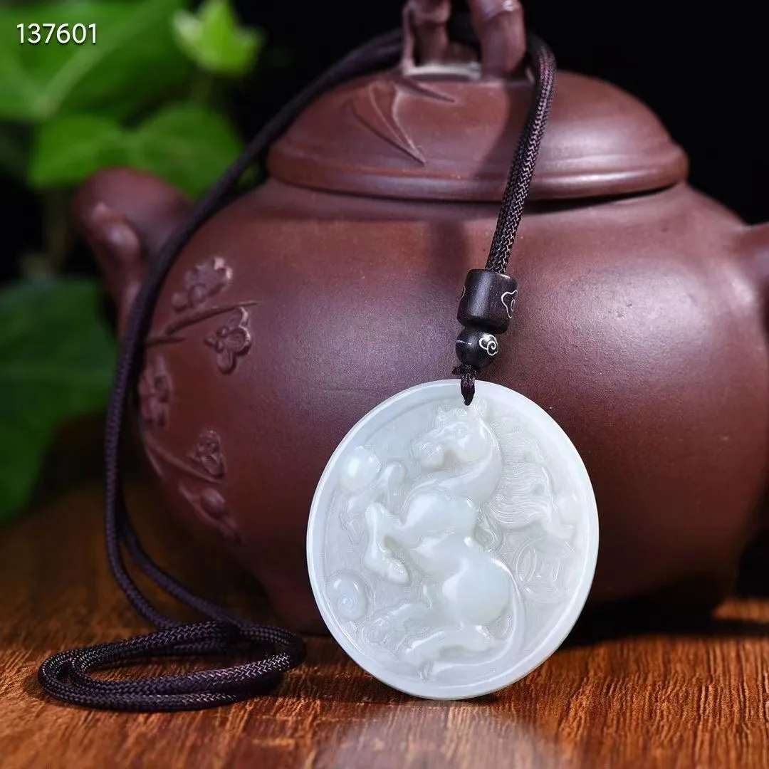 

Natural 100% real green white hetian jade carve Zodiac horse Bless peace pendant necklace jewellery for men women gifts luck