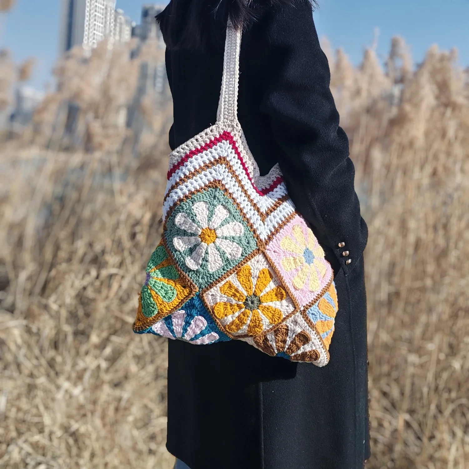 Handmade Crochet Granny Square Tote Bag | Vintage Floral Patchwork Yarn Shoulder Bag | Boho Knitted Handbag for Women