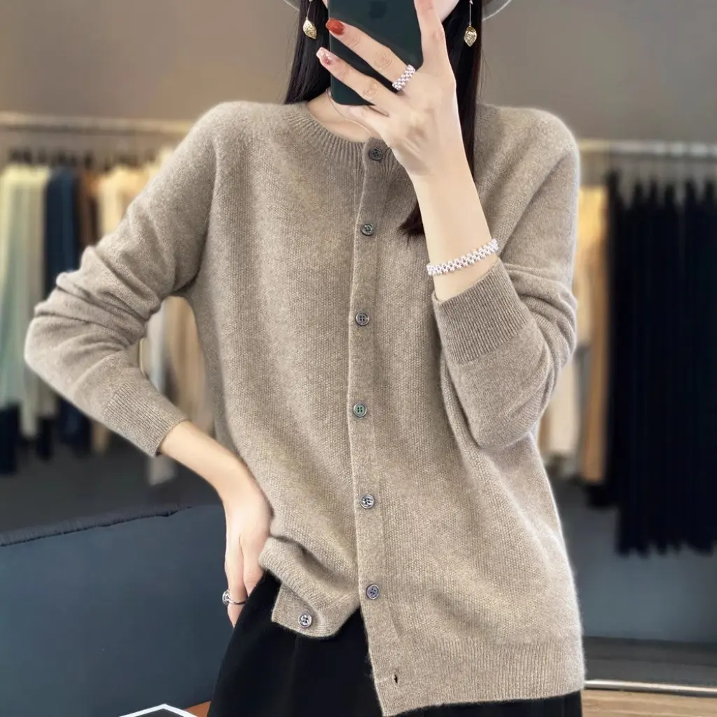 Indumento da donna di prima linea Cardigan lavorato a maglia Maglione di lana Dimagrante girocollo Top a maniche lunghe per l'autunno e l'inverno